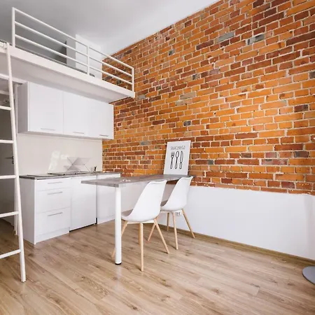 Kosciuszki Street Studio No. 104 Apartment *